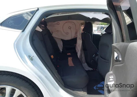 2018 Chevrolet Malibu Lt z USA, uszkodzony, nr VIN 1G1ZD5STXJF143299